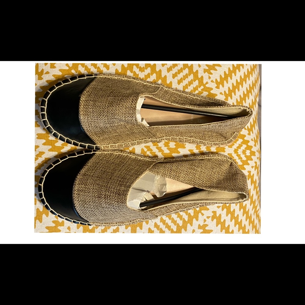 Espadrilles with black leather toe